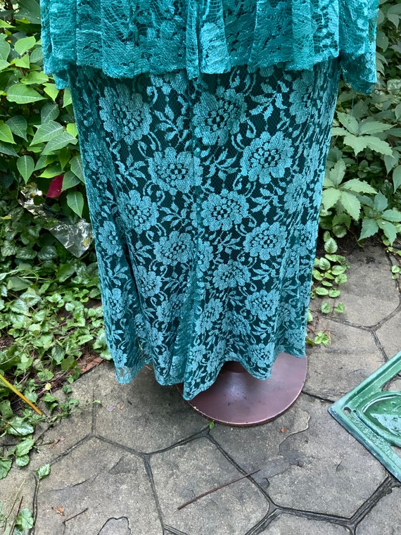 Turquoise lace and and satin skirt with belt - image 5