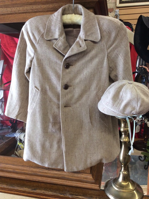 Delightful 1940s wool coat and hat for your little