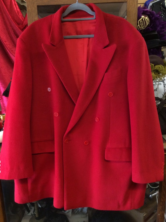 Hand-tailored red cashmere double-breasted suitcoa