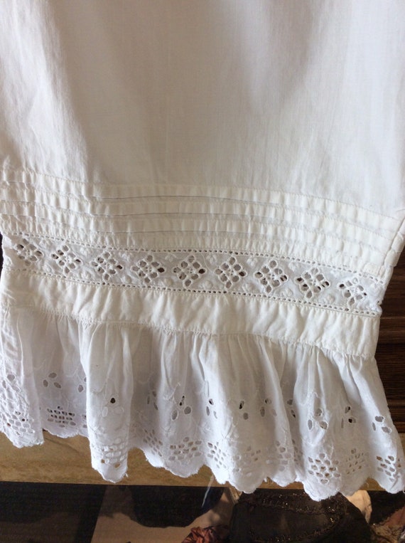 Edwardian bloomers with lace - image 2