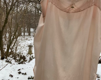 Just whisper...1920s silk chemise in the sweetest peach silk