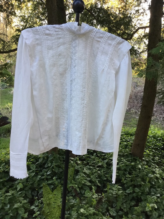 If sentimentality was a garment: Victorian white c