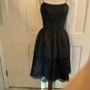 1960er Seide Kleines schwarzes Kleid