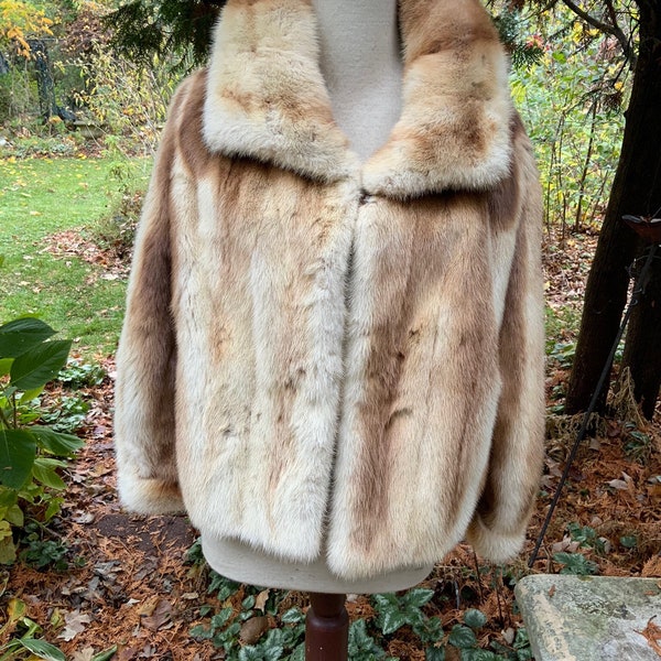 1950s Autumn Haze mink jacket by Brix Furs would have been just the thing for the Rat Pack show in Vegas!