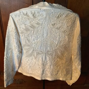 Understatedly elegant ecru silk blouse with beads and embroidery. image 3