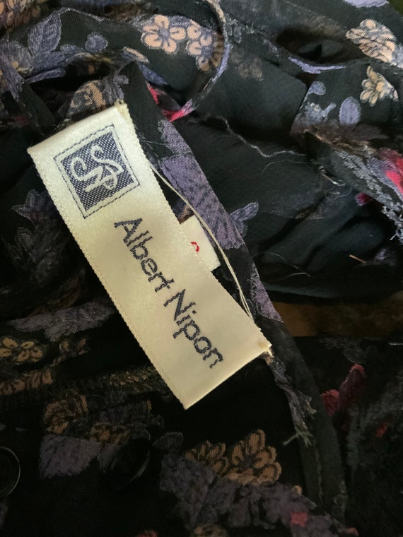 Float through summer in Albert Nipon Sheer floral… - image 6