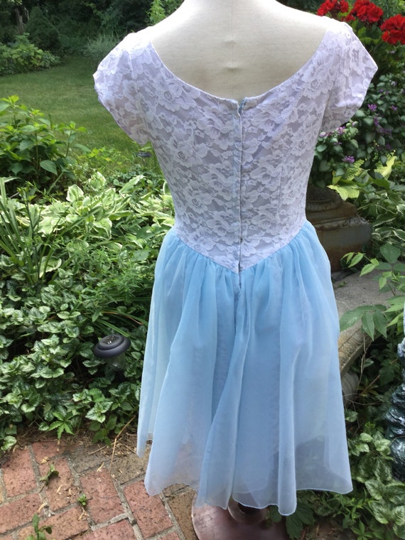 A Sylvia Ann Blue And White Dress - image 5
