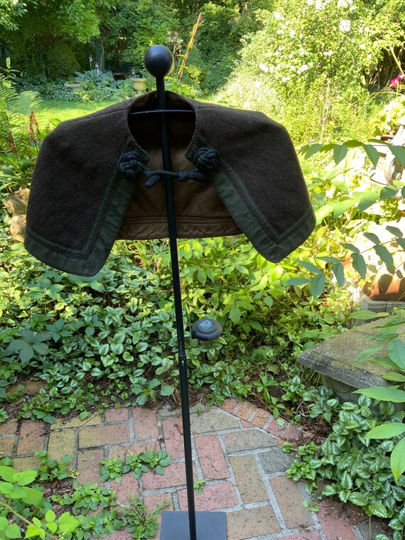 Victorian wool child’s cape