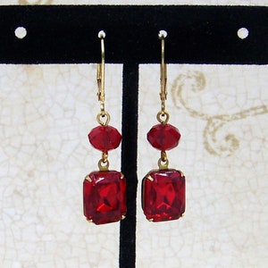 Anne Boleyn Tudor Earrings - Red Crystal Medieval Renaissance Earrings