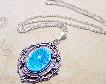 Blue Victorian Filigree Necklace Lace Setting with Preciosa Glass Cab and Curb Chain