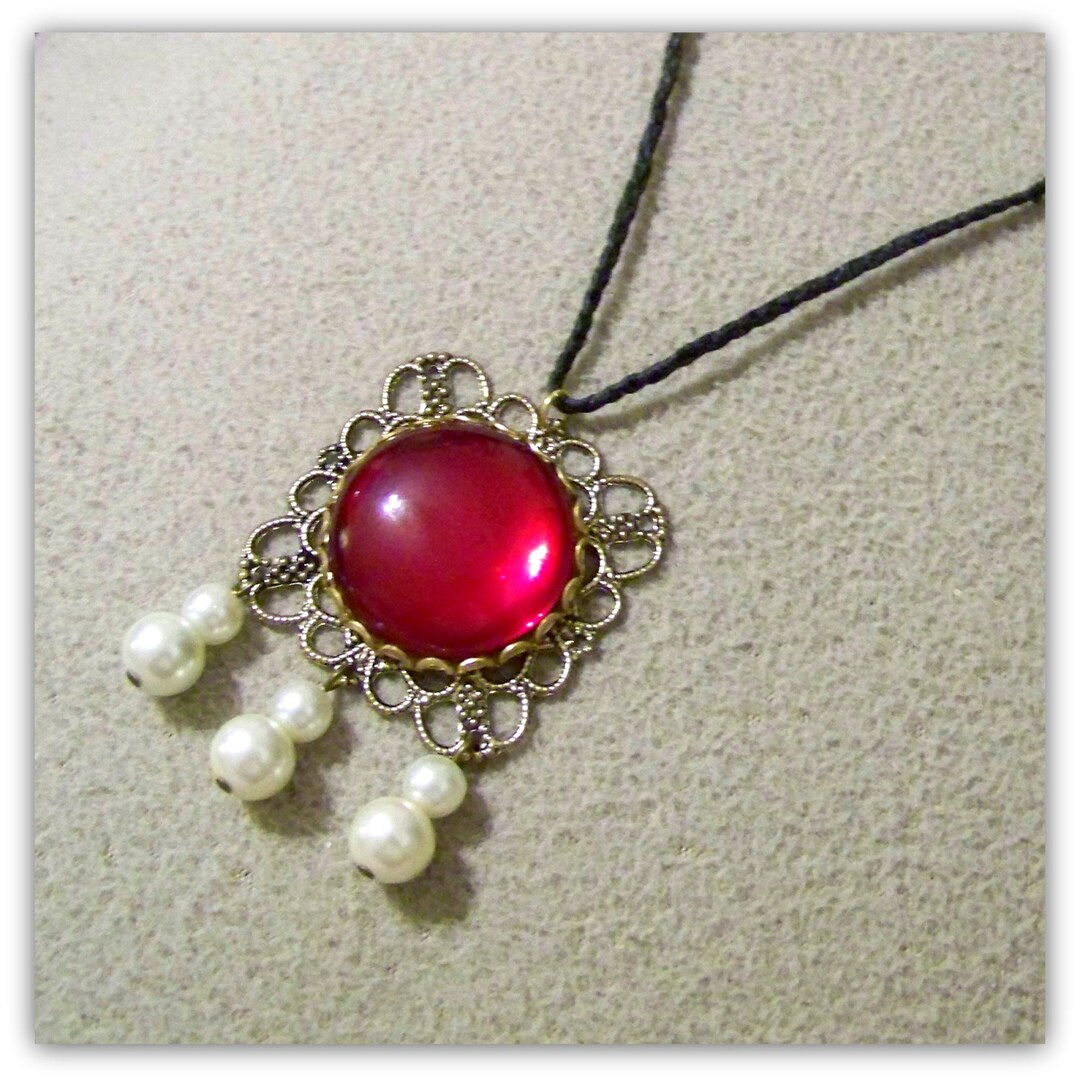 Medieval Historical Replica Necklace Elizabeth Woodville