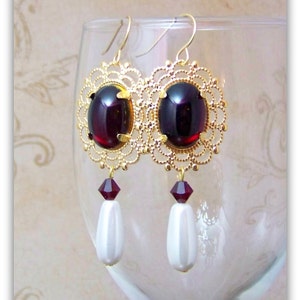 Medieval Earrings - Renaissance Earrings - Medieval Jewelry - Tudor Jewelry, Tudor Earrings