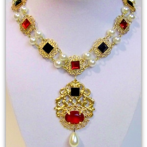 Tudor Replica Necklace Catherine Parr Historical Reproduction Brass Filigree with Red and Black Glass image 4