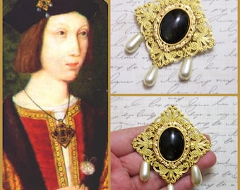 Historical Tudor Replica Brooch, Prince Arthur Reproduction Medieval Pendant