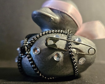 Silver Lady Bondage Duck