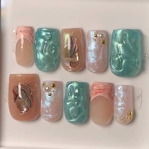 Ocean Wave Inspired Press On Nails | Chic Beach Goddess Reusable Press On Nails | Seashell Press on Nails