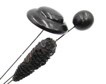 Alfileres de sombrero de luto negros antiguos, lote de 3, madera y lentejuelas, 9-12 de largo