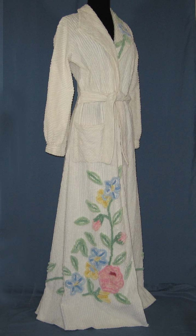 1950s White Chenille Robe Large Pastel Flowers Small Etsy
