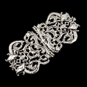 Vintage English Nurses Silver Plate? Chain Belt Filigree Crown Floral Metal Silver Nurses Belt, Buckle, Antique, Crown, Flowers, Leaves  main image 3
