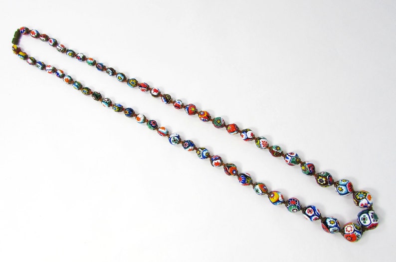 Vintage Millefiori Glass Bead Necklace 30 Colorful Beaded Necklace Italian Glass Necklace 画像 2