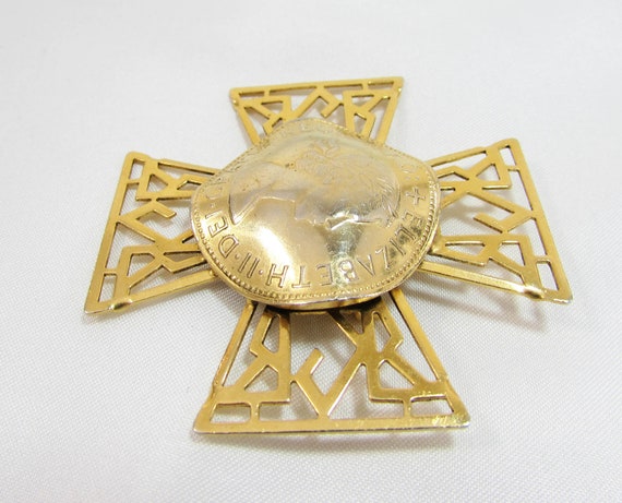 Maltese cross brooch - Freirich maltese cross bro… - image 4