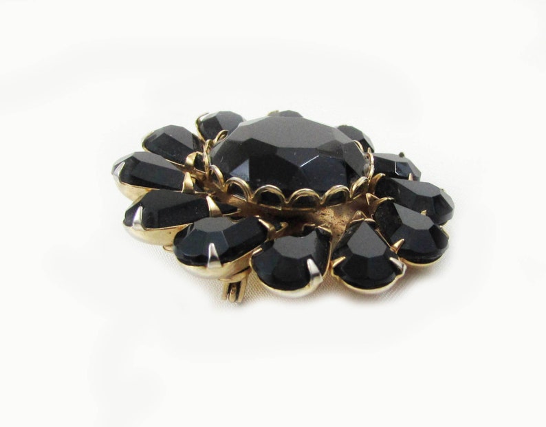 Vintage flower brooch Facete black glass pin retro flower brooch image 4