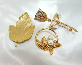 Flower Brooch Pin Lot - Vintage flower pins - Gold & Silver tone flowers and leaves