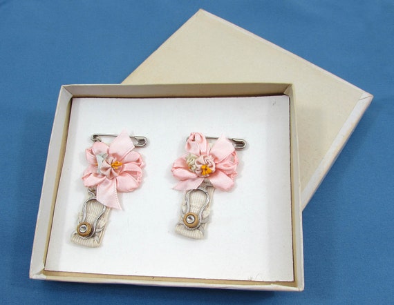 Vintage pink bow garters - Wedding garters - packa