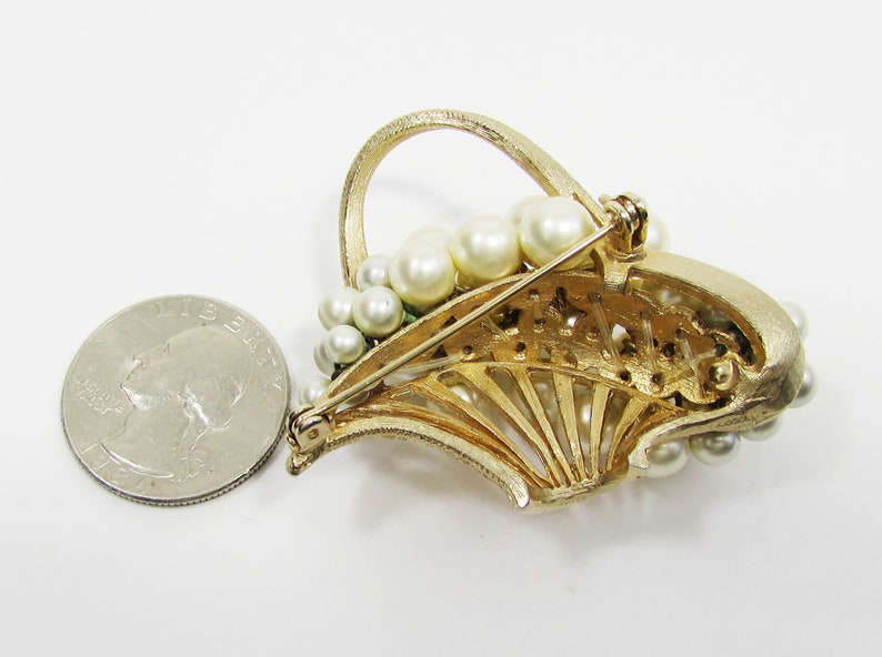 Vintage Faux Pearl Pin Pearls in Basket Brooch Basket of Pearls Pin image 7