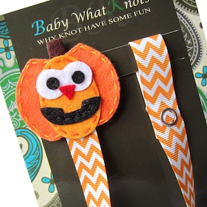 Clip de chupete de calabaza, Clip de chupete Chevron naranja de Halloween, Jack o Lantern Holiday Clip de chupete, pcholiday08