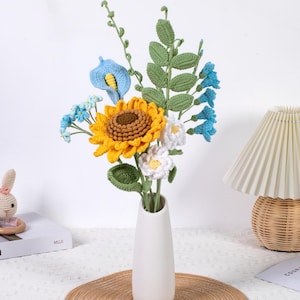Crochet Sunflower Bouquet, Crochet Flowers, Sunflower Birthday Decor, Handmade Gift, Crochet Finished Products, Gift For Her, Birthday Gift