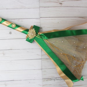 Jumping Broom, Wedding Jump Broom, Decorated Wedding Broom, Jumping the Broom, Kelly Green and Gold, Irish Wedding, Custom