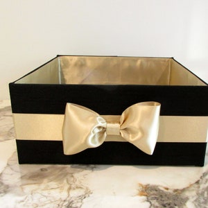 Caja de artículos de tocador para boda, cesta de baño, corbata negra, contenedor para programas, porta artículos de tocador, artículos de tocador para invitados, burbujas de boda hechas a medida