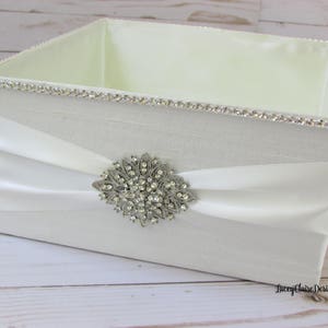 Caja de boda, caja de programa, canasta de programa, caja de boda blanca para novias, caja de tarjeta abierta, contenedor de varitas de burbujas, caja de artículos de tocador, personalizada