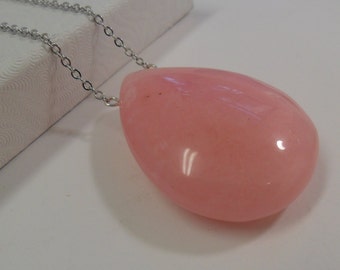 Lovely Smooth PINK JADE Gemstone Briolette Necklace,Gemstone Necklace,Pink Necklace