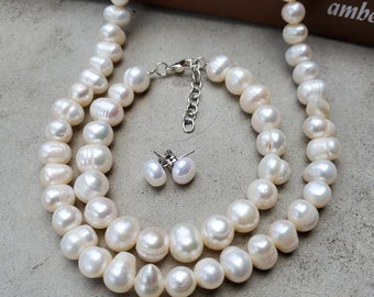 Set of Pearl-White Pearl Necklace,White Pearl Bracelet,Pearl Stud Earring,Pearl,Fresh Water Pearl,Weddings,Gift,Birthday Gift,Bridal Gift,