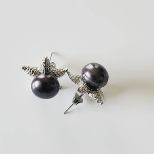 Black Pearl- 10-11mm Black Pearl Stud Pearl Earrings,Star Fish Earrings,Black Pearl Earrings,Freshwater Pearl, Black Earrings, Wedding Pearl