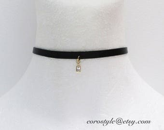 Black Leather Choker with Rabbit Charm Prom Statement Necklace Minimal Modern Fashion Jewelry Easter Valentines Trendy Kpop Style Jewelry