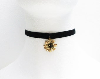 Black Velvet Choker, Metal Flower Choker, Gothic Choker, Velvet Choker, Choker Necklace, Sexy Choker, Bridal Necklace, Bridesmaid Necklace
