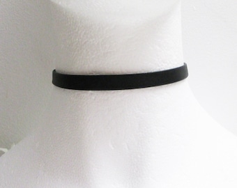 3/8" quality Soft Leather Choker, Black Choker, Gothicr, Trendy Choker, 90s choker, High Quality, Minimal, Skinny, Custom made to your Size