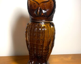 Vintage Amber Glass Owl Decanter: Mid-Century Modern Barware (10.5" Tall)