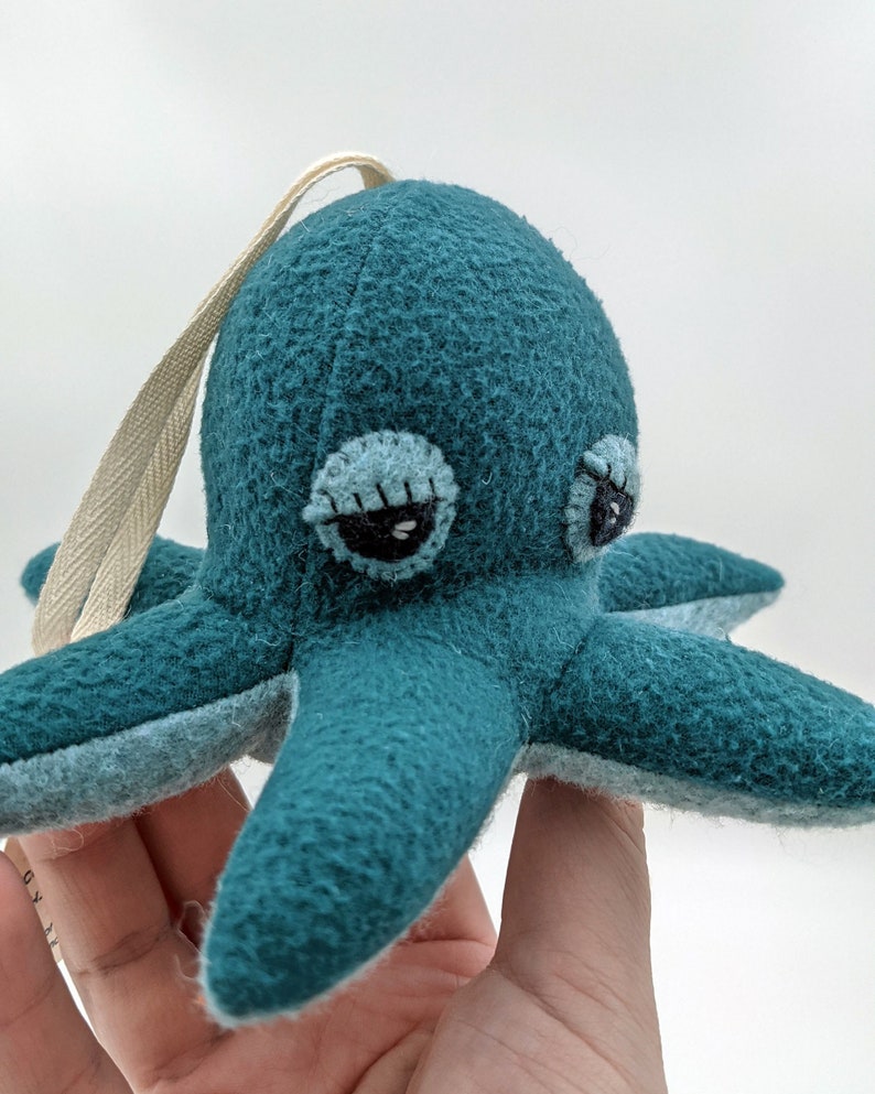 Teal Squid christmas ornament, beach holiday decorations, handmade sea creature doll, octopus stuffed animal, eco friendly nursery decor Bild 2