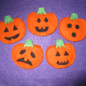 5 Little Pumpkins Finger Puppets with rhyme