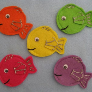 5 Little Fish Finger Puppets with rhyme, handcrafted from felt