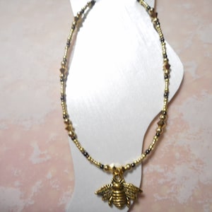 Antique Gold Bee Ankle Bracelet