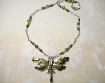 Pretty Green Dragonfly Necklace