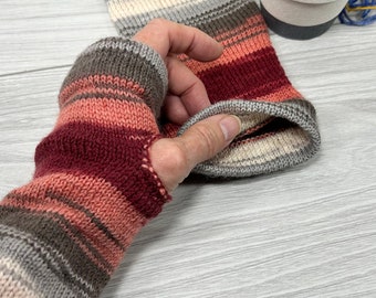 Fingerless Gloves, Wrist Warmers, Knit Wrist Warmers, Wool Wrist Warmers, Warm Wool Warmers with Thumb Hole