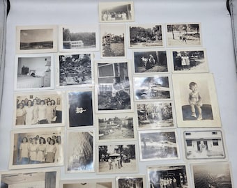 Lot 29 1940s–1961 Vintage Silver Gelatin Family Snapshot Photos