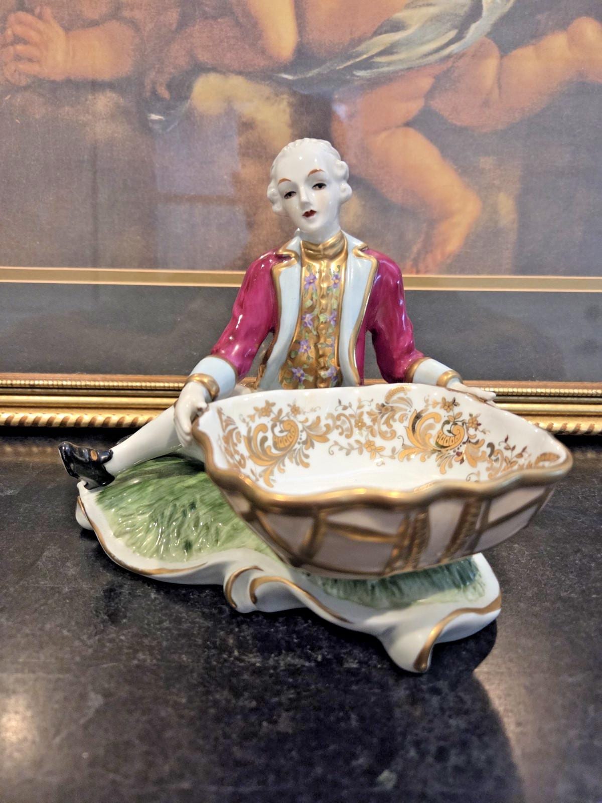 ロココ様式 陶磁器 置物 3体 Rococo figurines - Etsy 日本