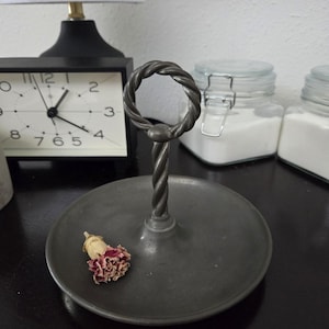 Woodbury Pewterers Twisted Handle Tray – Vintage American Pewter Jewelry Holder or Catchall – Colonial Revival Style